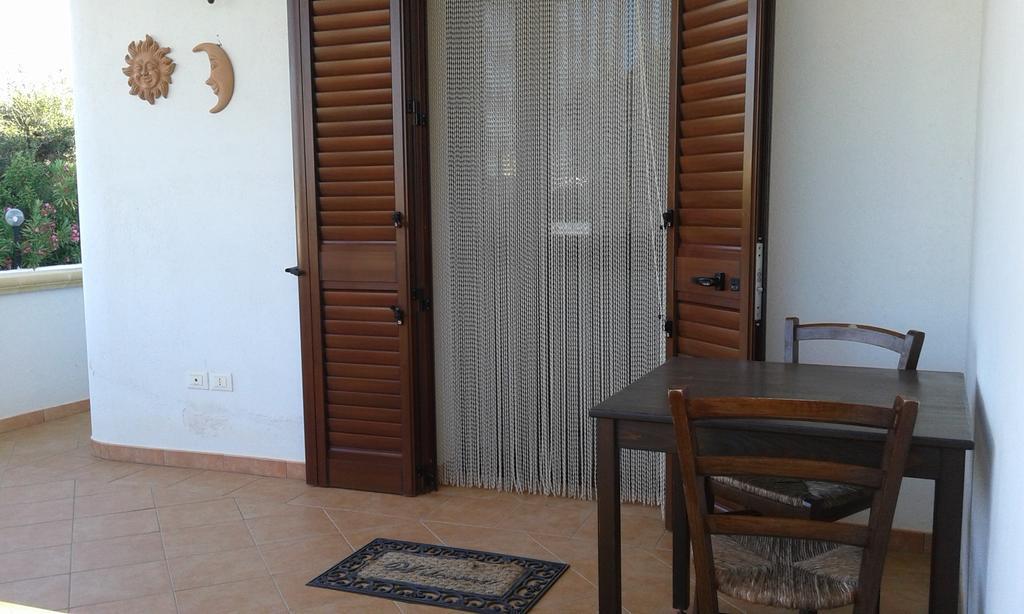 B&B Il Giardino Degli Ulivi Торе Санта Сабина Екстериор снимка